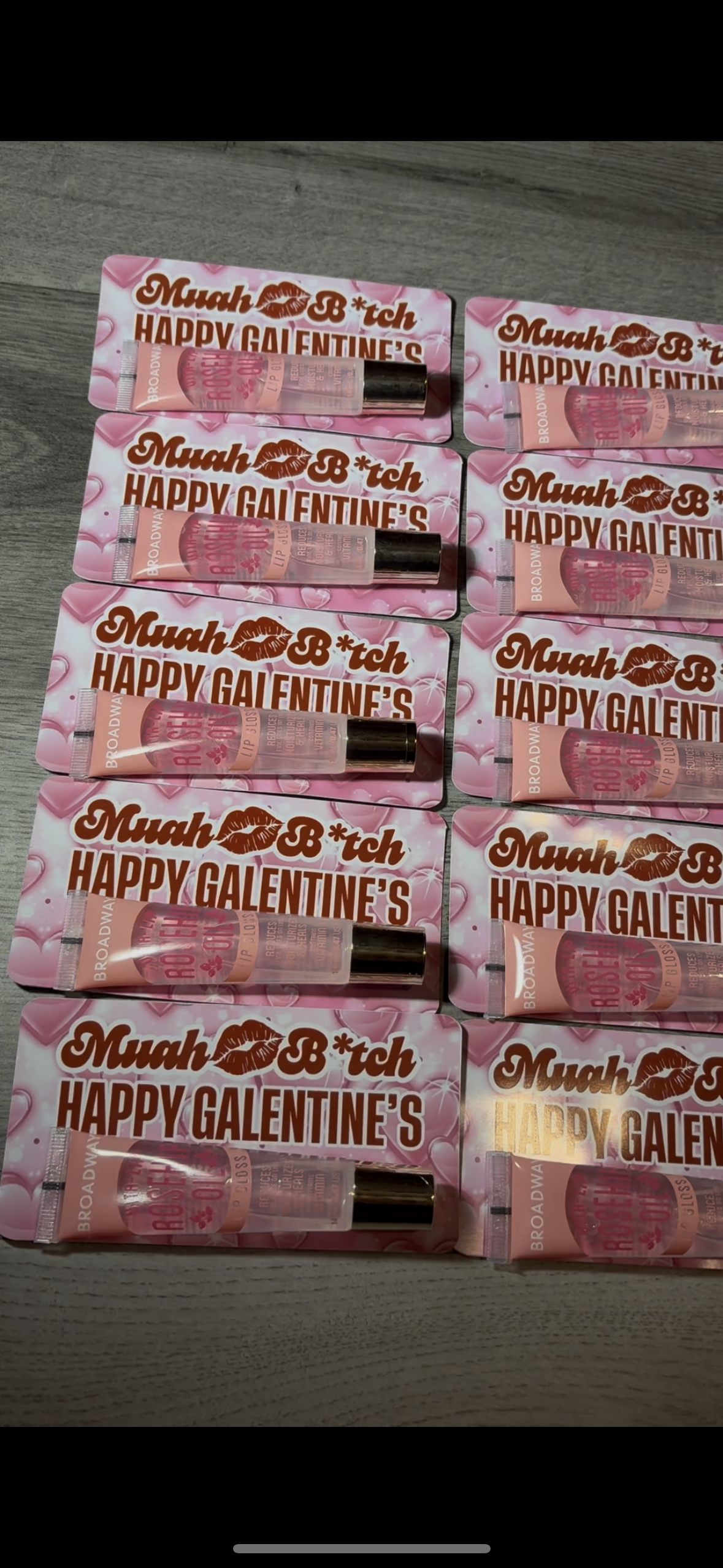 Lip gloss party favors